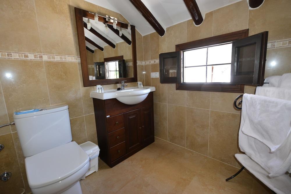 Cortijo La Haza Bed & Breakfast Iznajar Luaran gambar