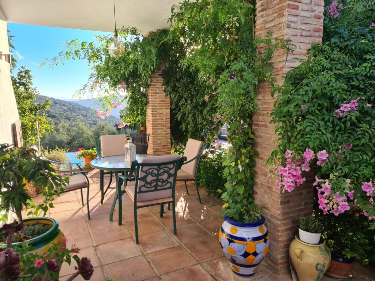 Cortijo La Haza Bed & Breakfast Iznajar Luaran gambar