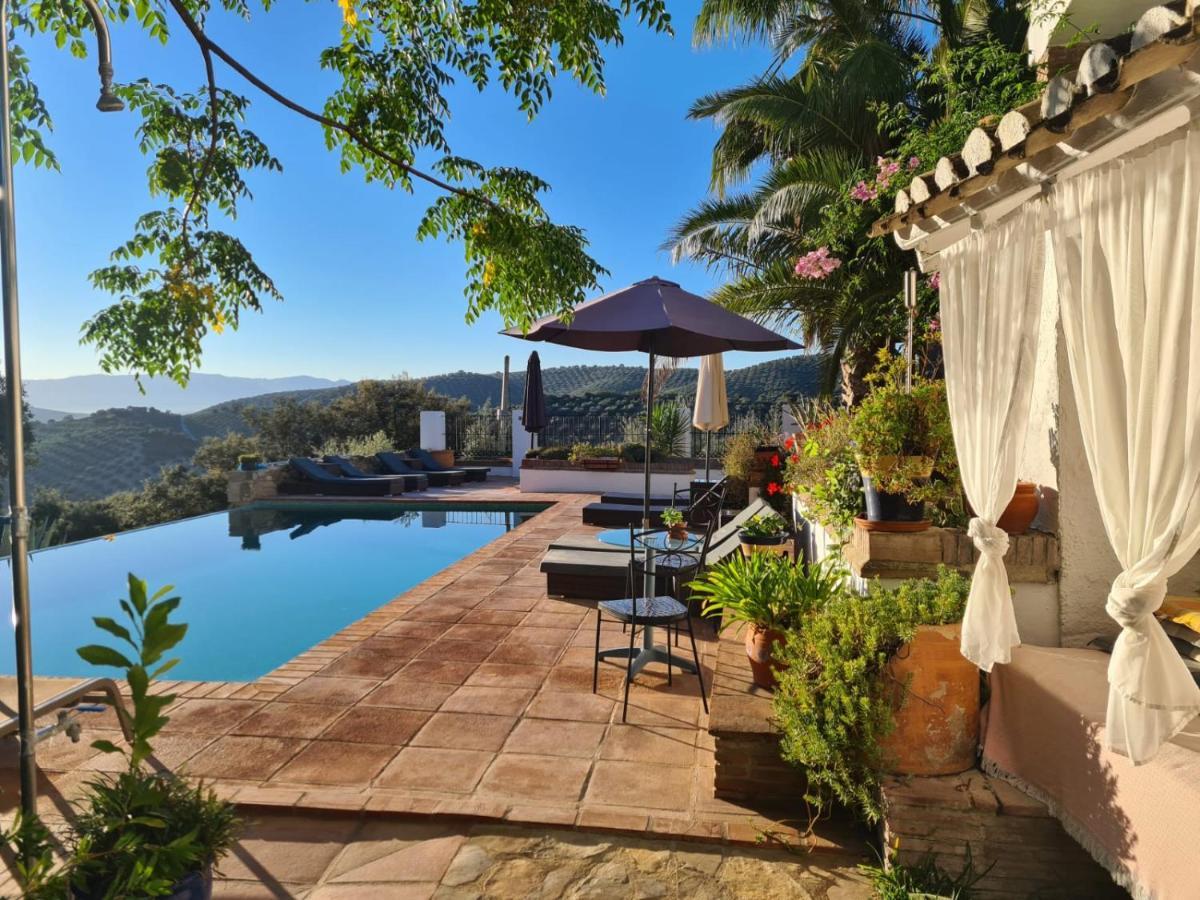 Cortijo La Haza Bed & Breakfast Iznajar Luaran gambar