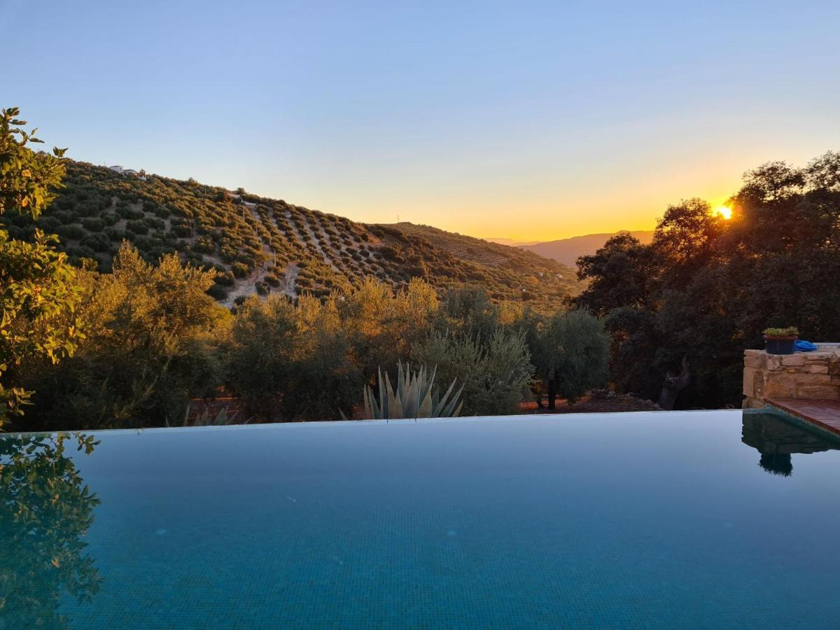 Cortijo La Haza Bed & Breakfast Iznajar Luaran gambar