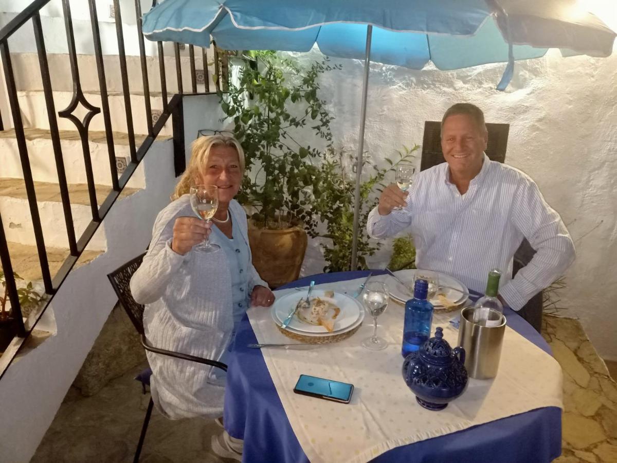 Cortijo La Haza Bed & Breakfast Iznajar Luaran gambar