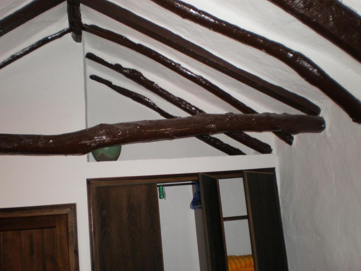 Cortijo La Haza Bed & Breakfast Iznajar Luaran gambar