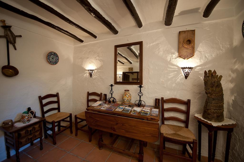 Cortijo La Haza Bed & Breakfast Iznajar Luaran gambar