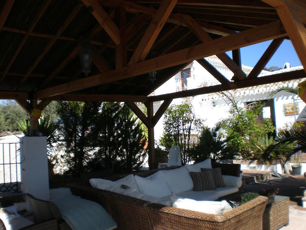 Cortijo La Haza Bed & Breakfast Iznajar Luaran gambar